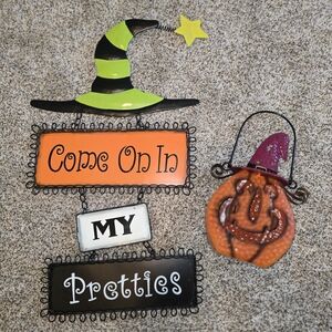 Halloween Witch and Pumpkin Wall Decor
